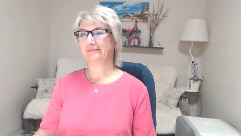 Leila Kinky online show from October 18, 6:06 am