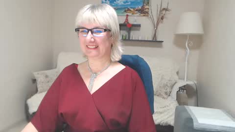 Leila Kinky online show from February 17, 1:55 pm