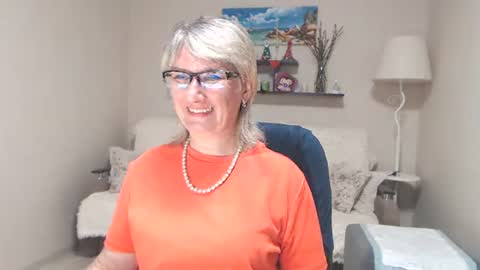 Leila Kinky online show from July 28, 11:28 am
