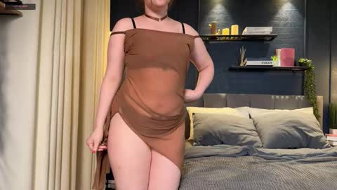 Lela online show from November 8, 3:48 pm