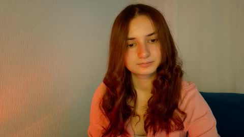 Snapshot of lelia_vibe chatting on October 22, 12:40 pm Lelia online show from October 22, 12:40 pm