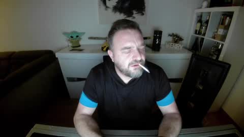 Snapshot of lemouth006 chatting on February 11, 6:01 pm Ange online show from February 11, 6:01 pm