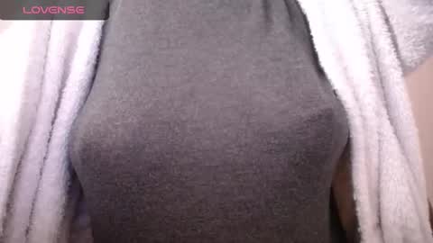 lenagolden online show from October 28, 12:06 pm