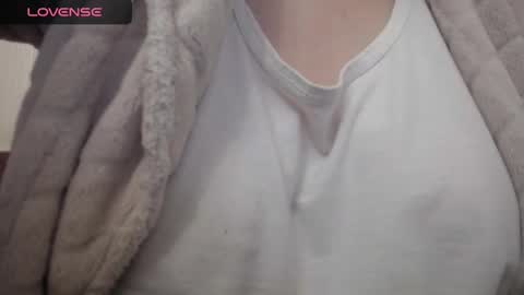 lenagolden online show from January 10, 5:58 am