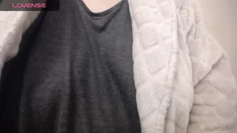 lenagolden online show from December 7, 3:14 pm