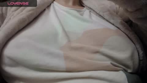 lenagolden online show from January 29, 6:22 am