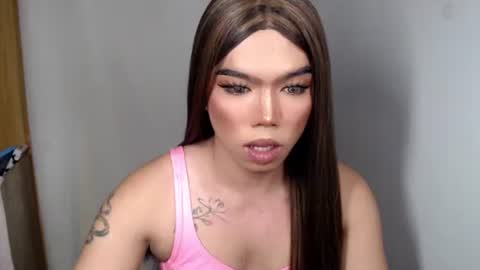 Snapshot of lenawet_0520 chatting on September 19, 1:54 am lena online show from September 19, 1:54 am