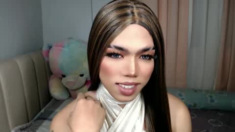 Snapshot of lenawet_0520 chatting on February 25, 3:53 pm lena online show from February 25, 3:53 pm