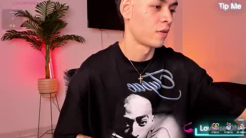 Snapshot of lennercollins_ chatting on October 14, 3:31 am Lenner INDEPENDENT MODEL online show from October 14, 3:31 am