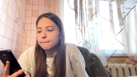 Hellomy name is Natalyits my first day here nice to meet you Give me 50 thumbs ups online show from April 22, 1:40 pm
