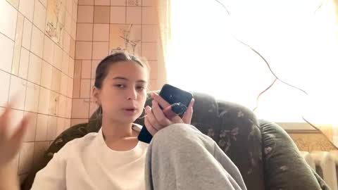 Hellomy name is Natalyits my first day here nice to meet you Give me 50 thumbs ups online show from May 10, 8:10 am