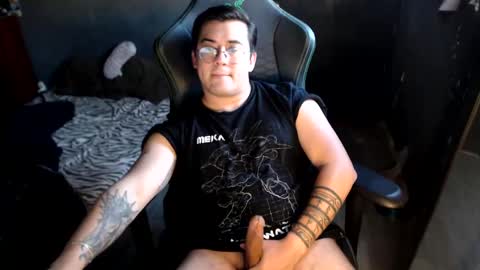 leo_star69 online show from December 9, 11:34 pm