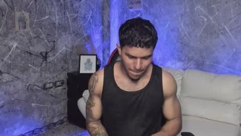 Snapshot of leo_taro chatting on September 14, 2:47 am Leo independent model online show from September 14, 2:47 am
