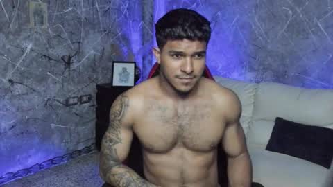 Snapshot of leo_taro chatting on September 26, 3:25 am Leo independent model online show from September 26, 3:25 am