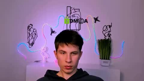 leo_valor online show from December 21, 1:39 pm