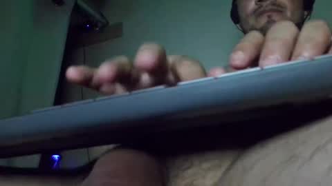 leonar0101 online show from December 21, 1:32 pm