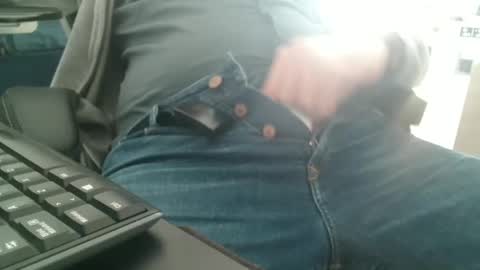 Snapshot of leone44 chatting on March 6, 10:09 am angel e sonia online show from March 6, 10:09 am