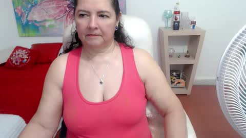 leonela   online show from November 1, 11:48 pm