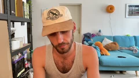 Leon online show from July 14, 9:58 am
