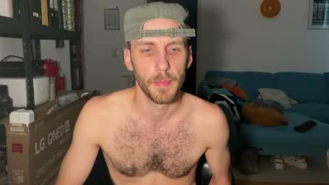 Leon online show from July 1, 1:20 pm