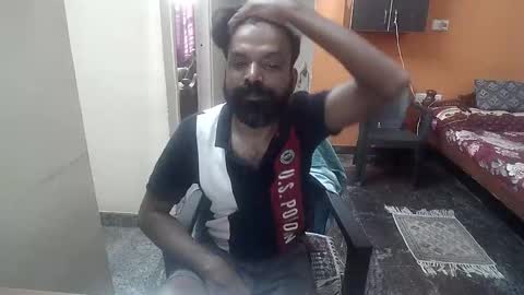 Leo online show from December 8, 9:13 am