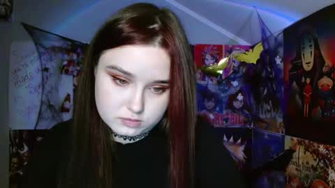 Snapshot of leraaa72 chatting on October 13, 6:04 am little secret online show from October 13, 6:04 am