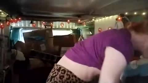 LesleyGumGrass- The Boring Trans girl online show from April 22, 12:23 pm