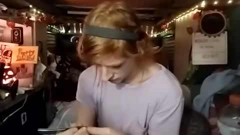 LesleyGumGrass- The Boring Trans girl online show from December 1, 12:47 pm