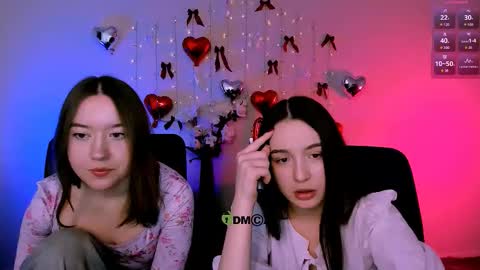 leslie_bird online show from February 15, 9:52 am