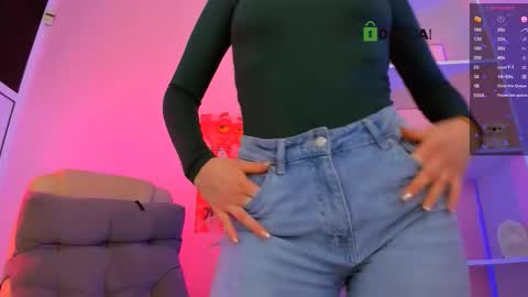 leslie_bird online show from September 26, 1:30 pm