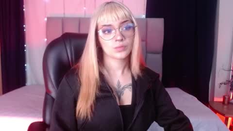 Less  online show from February 9, 11:14 am