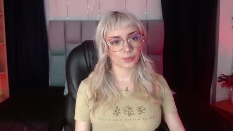 Less  online show from February 26, 11:21 am