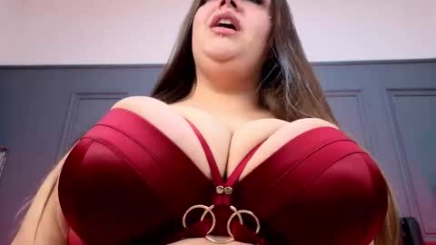 Lethia online show from March 9, 8:24 pm