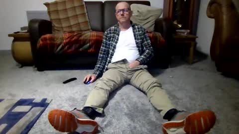 paul online show from November 7, 11:51 pm