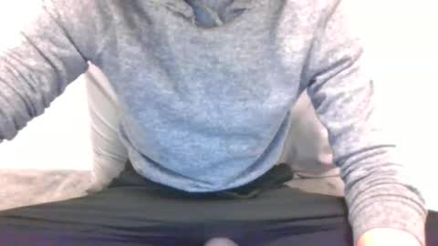 lets_play143 online show from April 2, 6:10 am