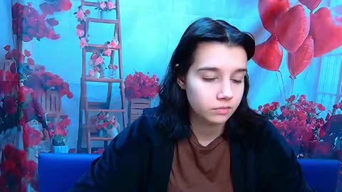 letty_curly online show from May 8, 6:41 am