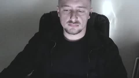 lev1ngston online show from April 5, 2:03 pm