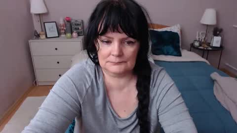 Mary online show from February 18, 3:45 pm