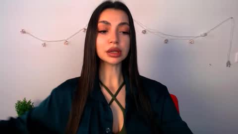Alexia online show from March 28, 1:34 pm