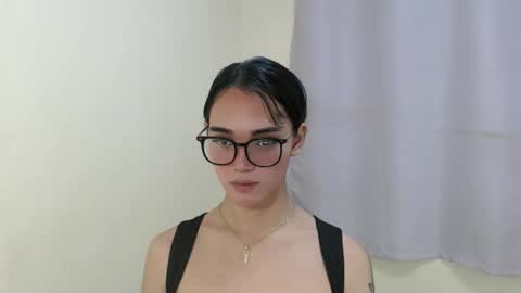lexibabe_ online show from December 2, 2:26 pm