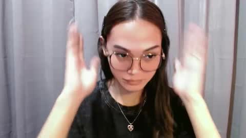 lexibabe_ online show from June 8, 6:25 am