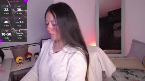 Lexie Thompson   8pm  0000am -5 online show from November 20, 1:26 am