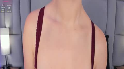 lexiee__ online show from March 6, 12:15 pm