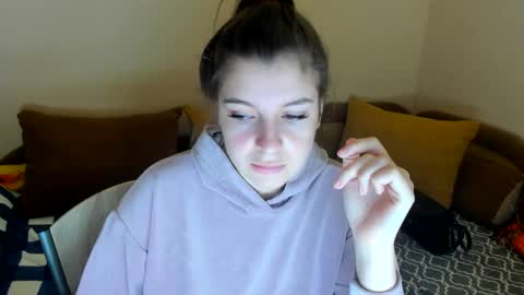 Elisabeth online show from December 21, 7:15 am