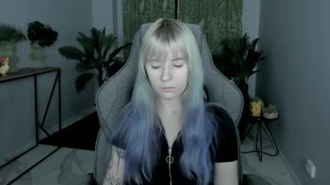 Lexi Wenford NO NUDE GODDESS online show from November 13, 3:20 am