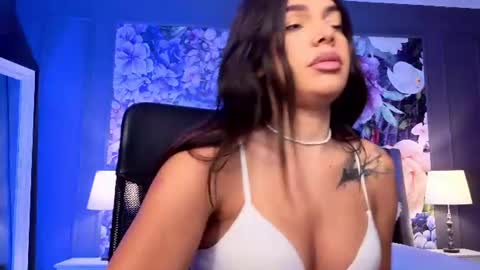Lexi online show from July 29, 4:01 am