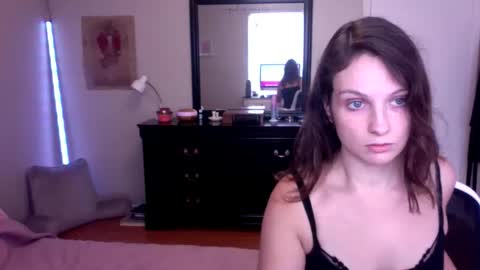 lexwyoex online show from November 30, 7:54 pm