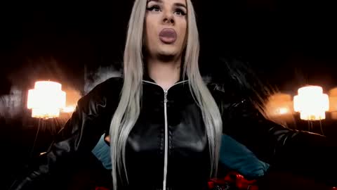 eva lexy you may call me Miss online show from March 6, 6:37 pm