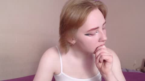 LexxxY online show from May 1, 7:02 am
