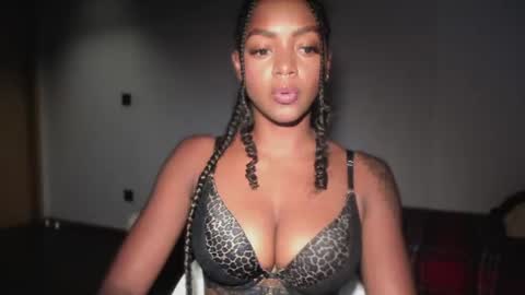 LEXY - Independent account online show from June 25, 7:19 pm